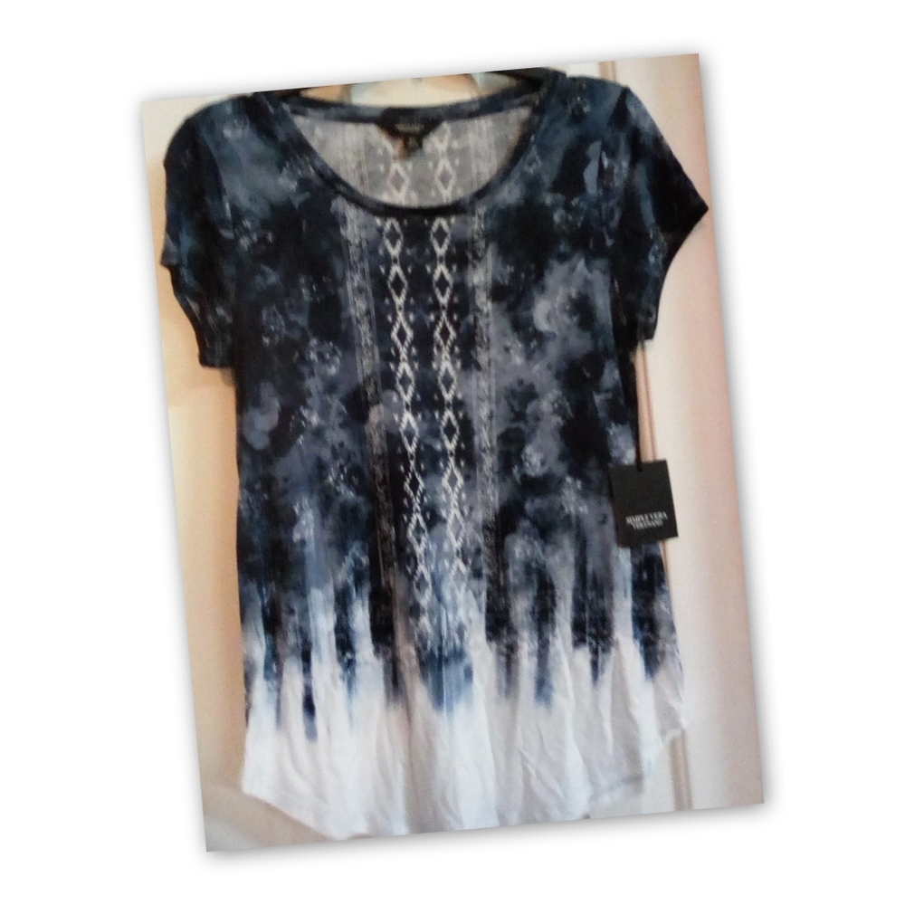 Simply Vera Shirt